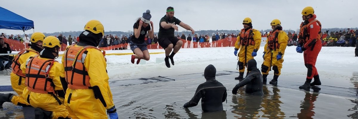 Photo of participants at the Polar Plunge